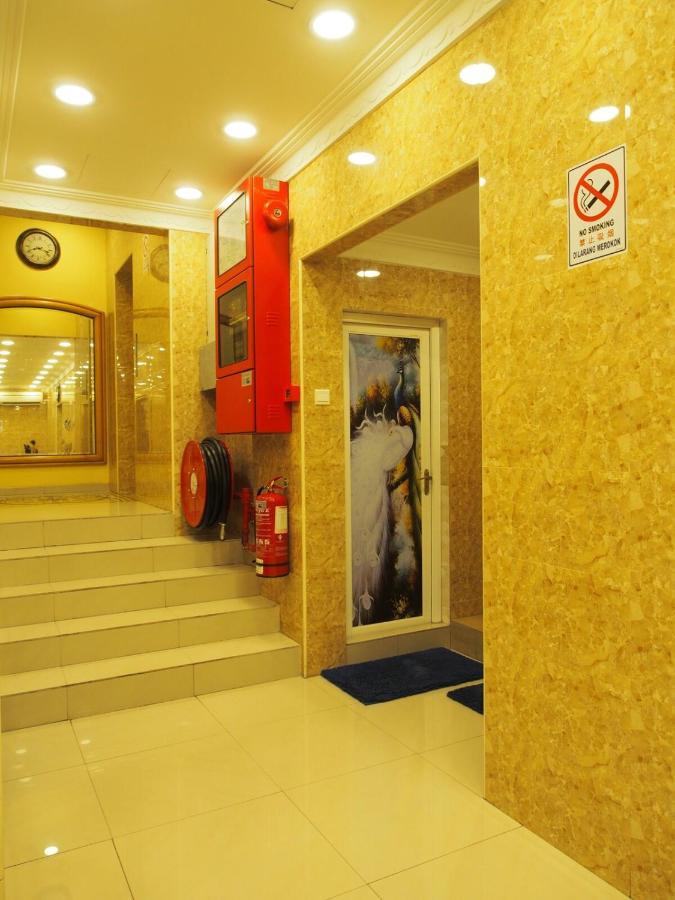 City Times Inn Seri Kembangan Exterior foto